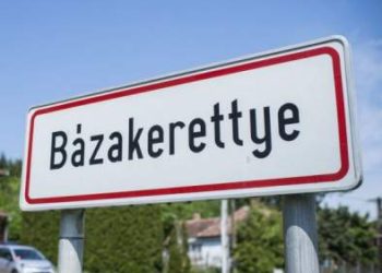 Bázakerettye tábla